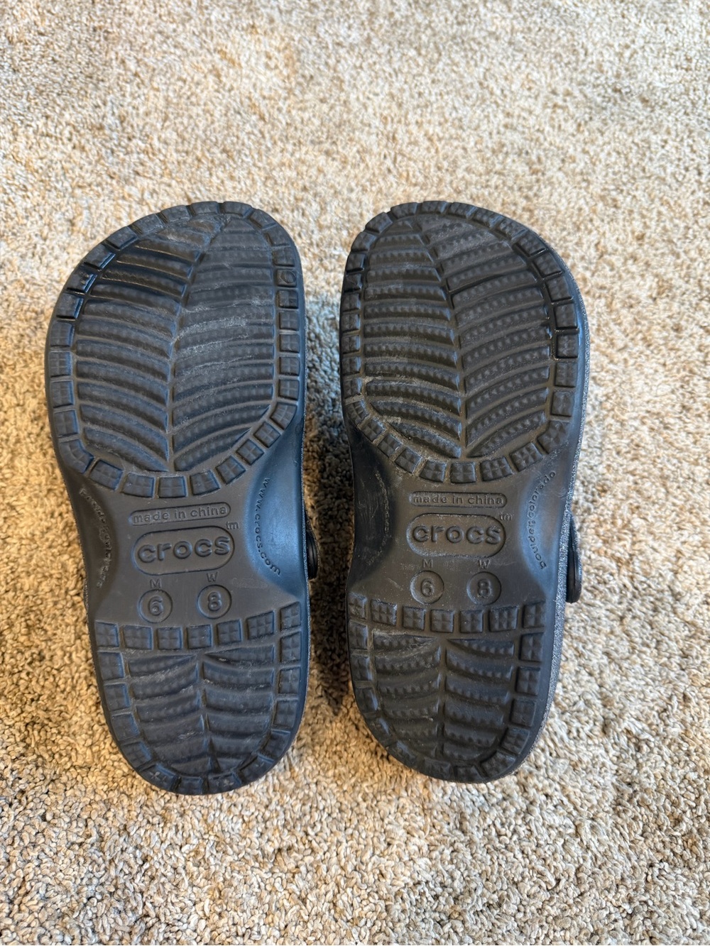 CROCS Classic Glitter Clog in Charcoal Sparkle - Picture 5 of 5